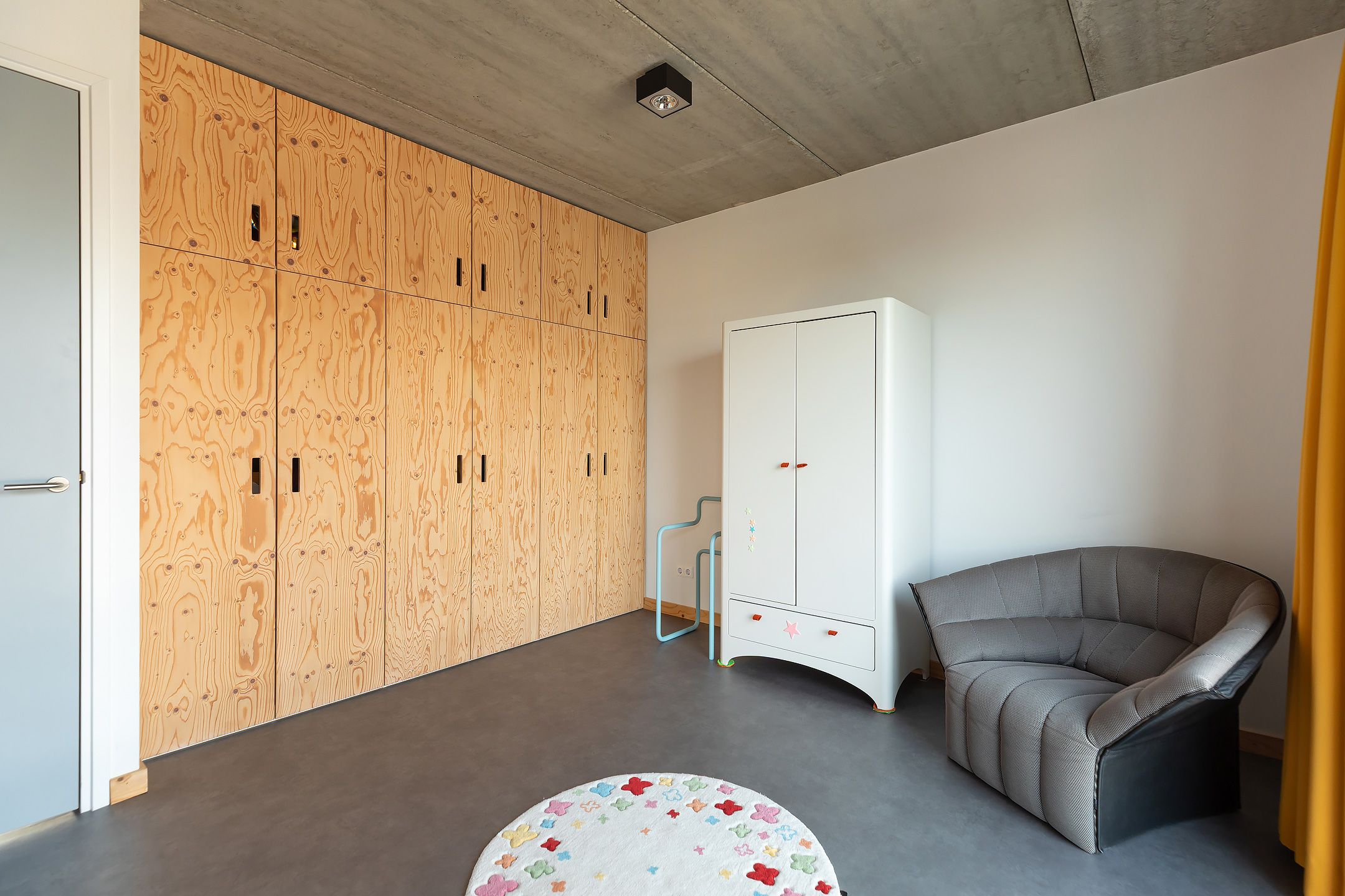 Photo 30 of Rogier van Otterloostraat 19