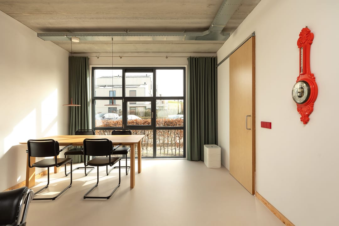 Photo 16 of Rogier van Otterloostraat 19