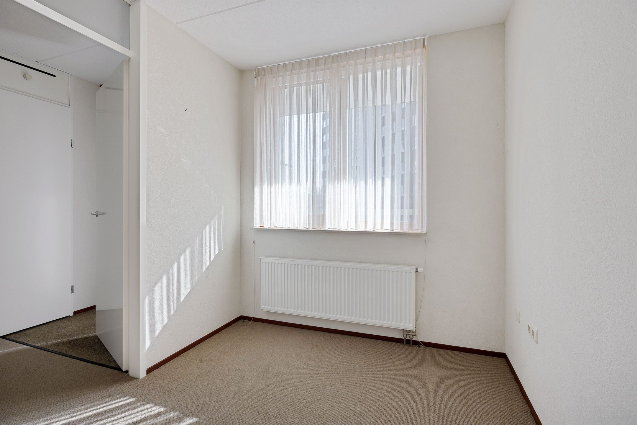 Foto 24 van Weerdingerstraat 238-B