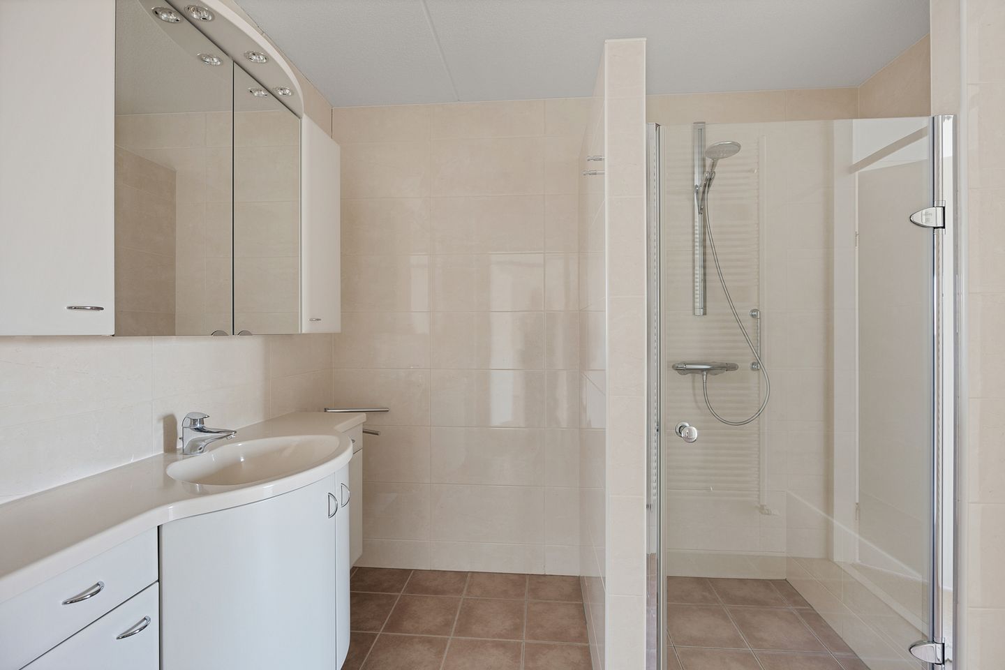 Foto 25 van Weerdingerstraat 238-B