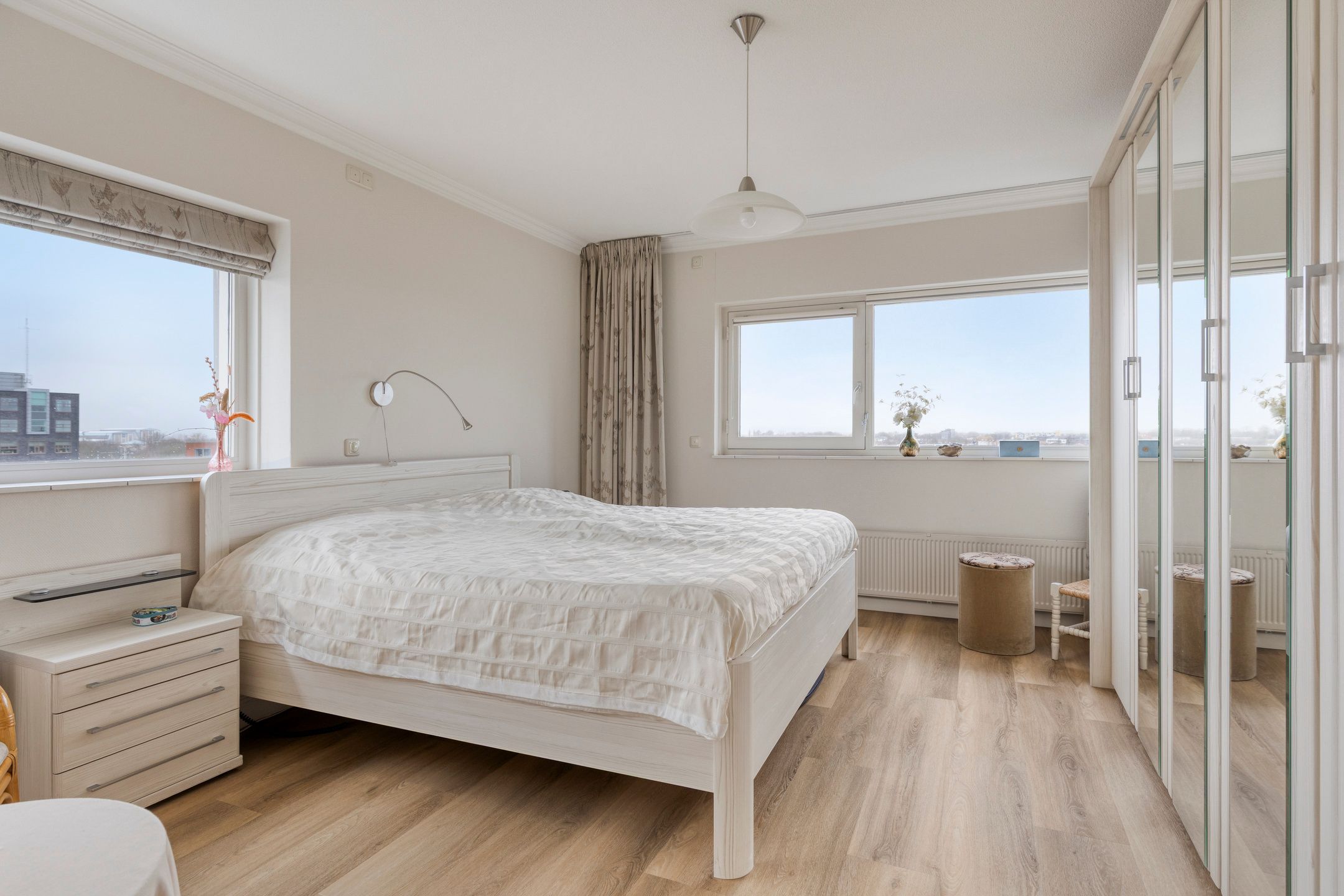 Foto 24 van Westpier 56