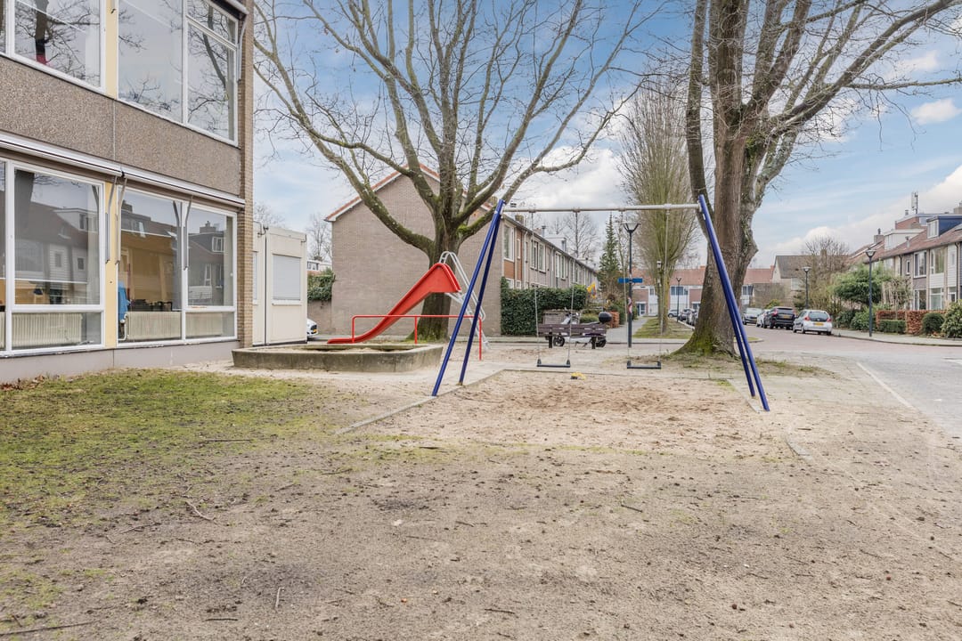 Foto 43 van Weerdesteinstraat 17