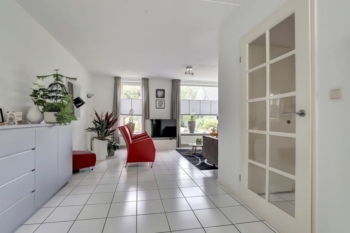 Photo 4 of Marga Klompelaan 4