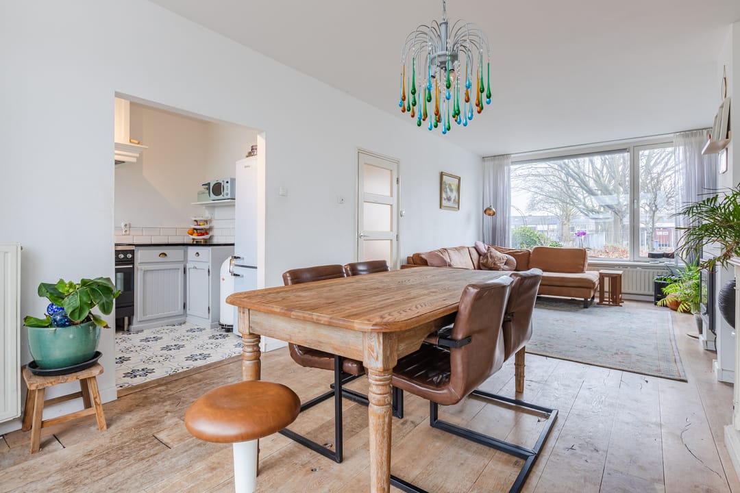 Foto 8 van Weerdesteinstraat 17