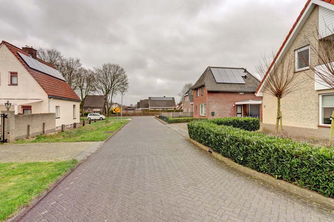 Photo 38 of Beukenlaan 5