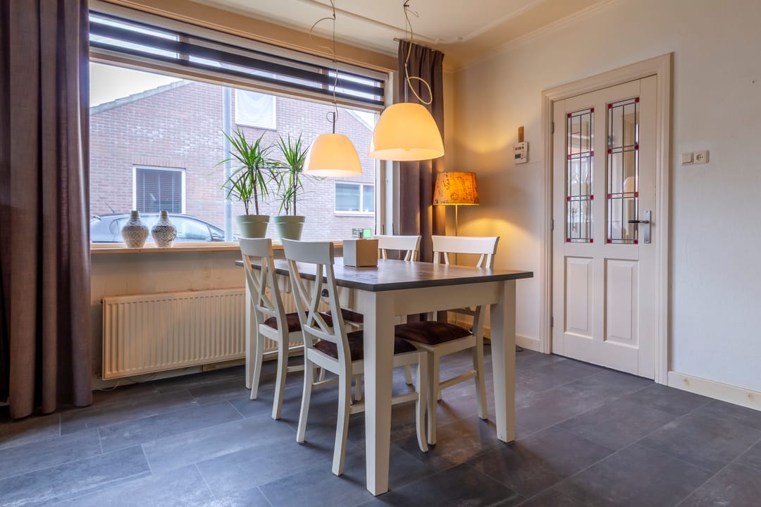 Photo 8 of 1e Vroonstraat 2