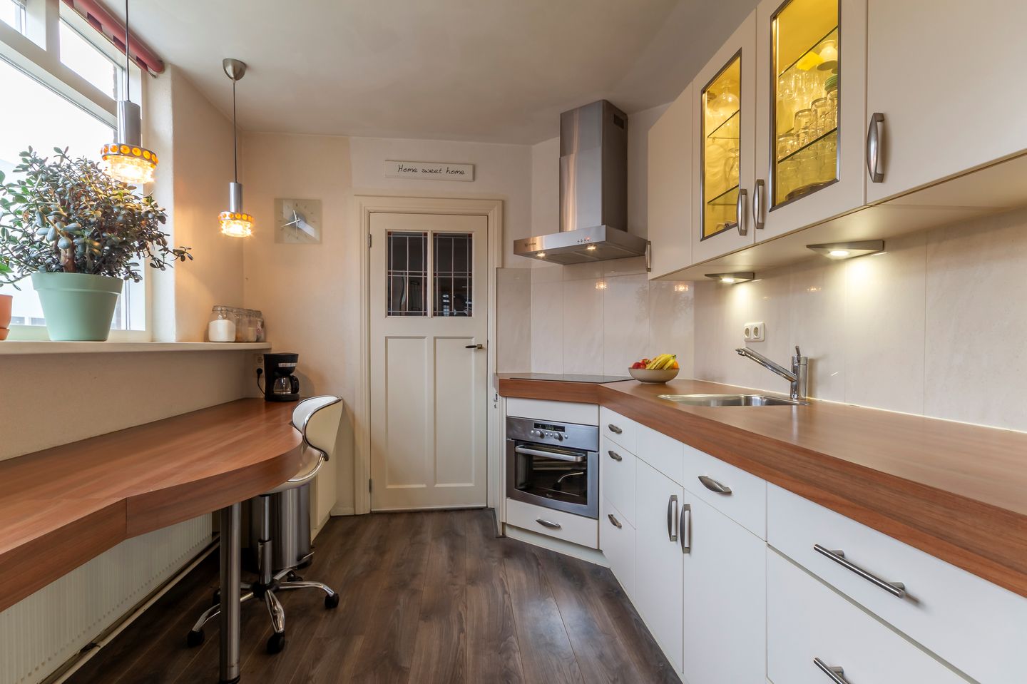 Photo 10 of 1e Vroonstraat 2