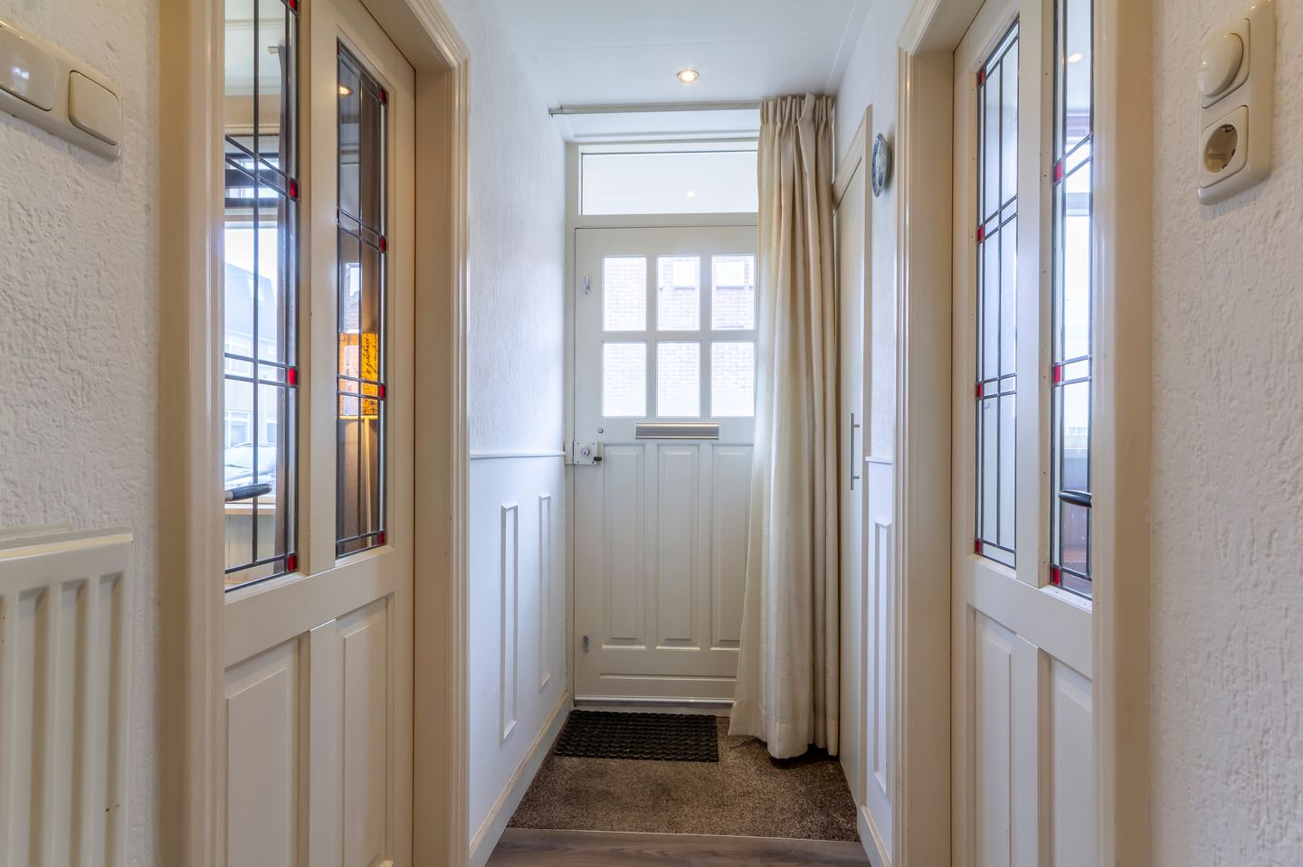 Photo 4 of 1e Vroonstraat 2