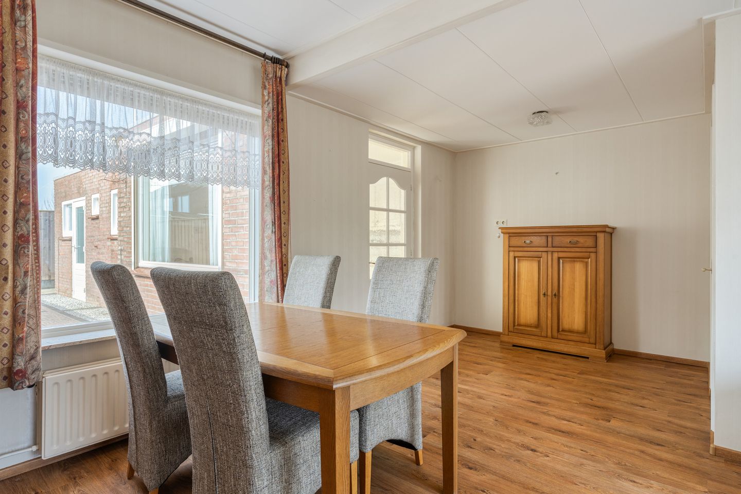 Affordable terraced house with 3 bedrooms and potential in Sint Philipsland — 13