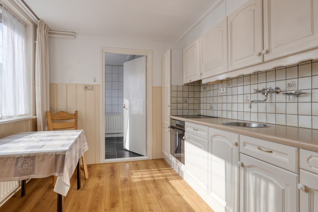 Affordable terraced house with 3 bedrooms and potential in Sint Philipsland — 15