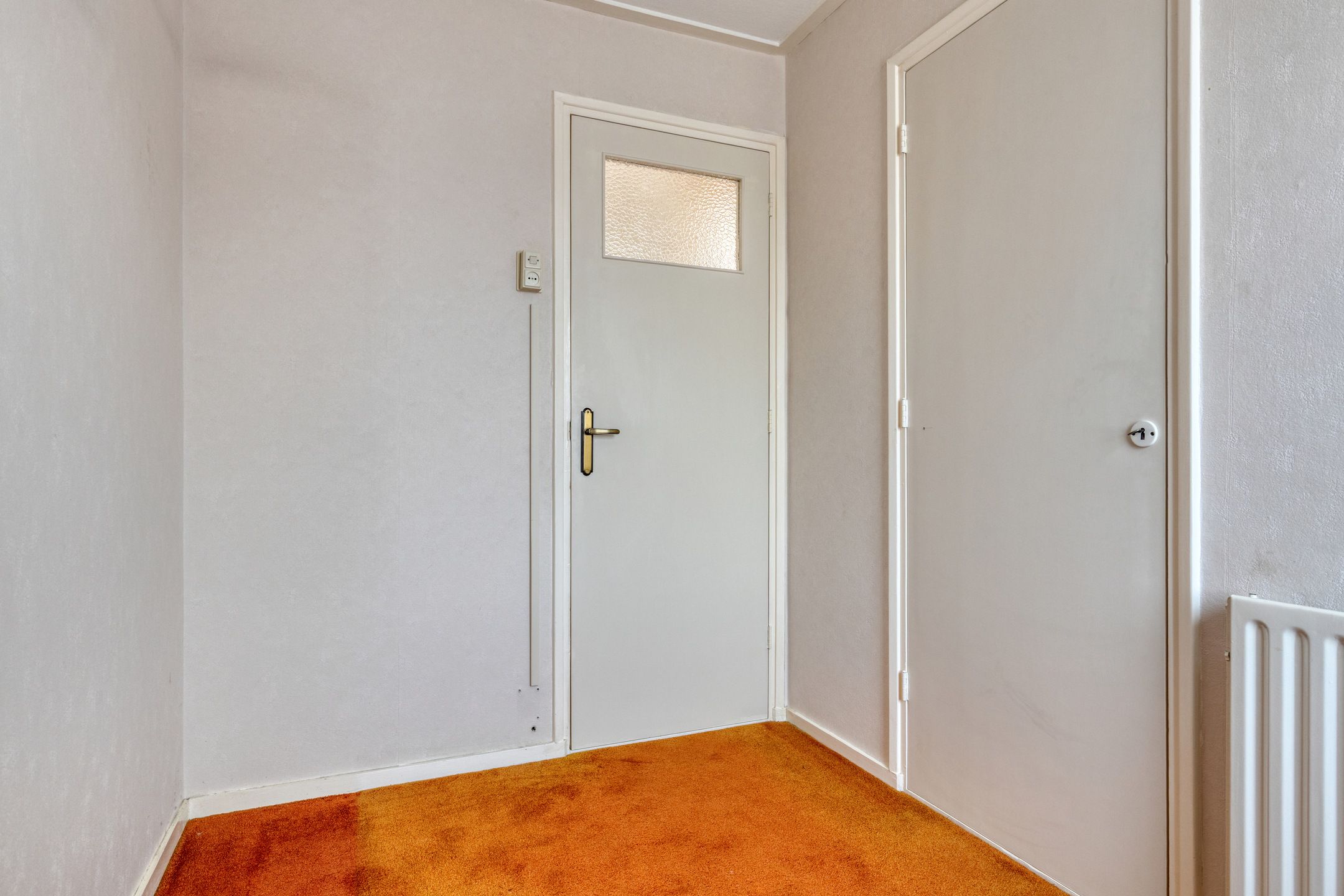 Affordable terraced house with 3 bedrooms and potential in Sint Philipsland — 31