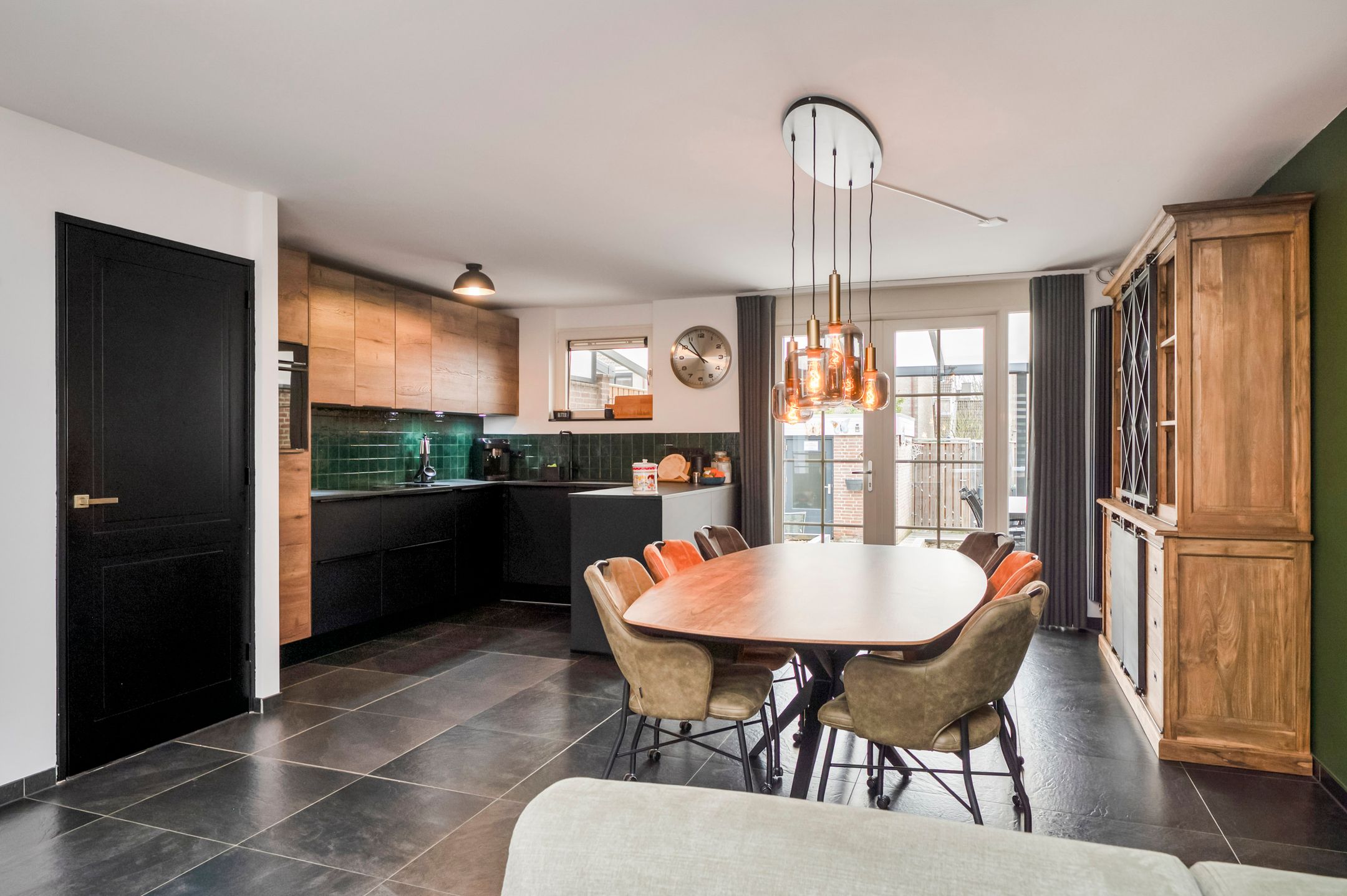 Photo 18 of Keizer Karel-V-straat 9