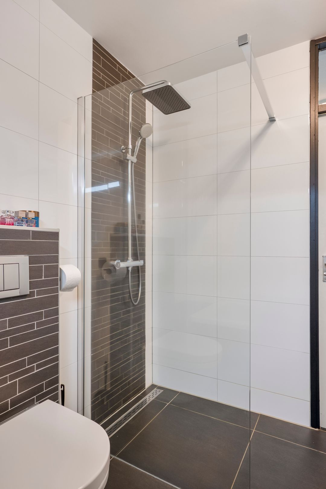 Photo 32 of Keizer Karel-V-straat 9