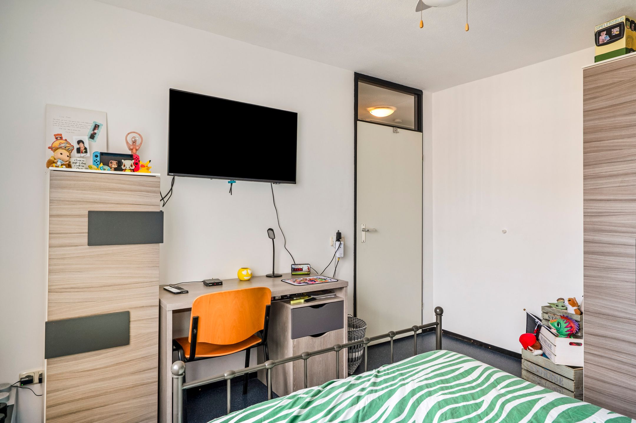 Photo 36 of Keizer Karel-V-straat 9