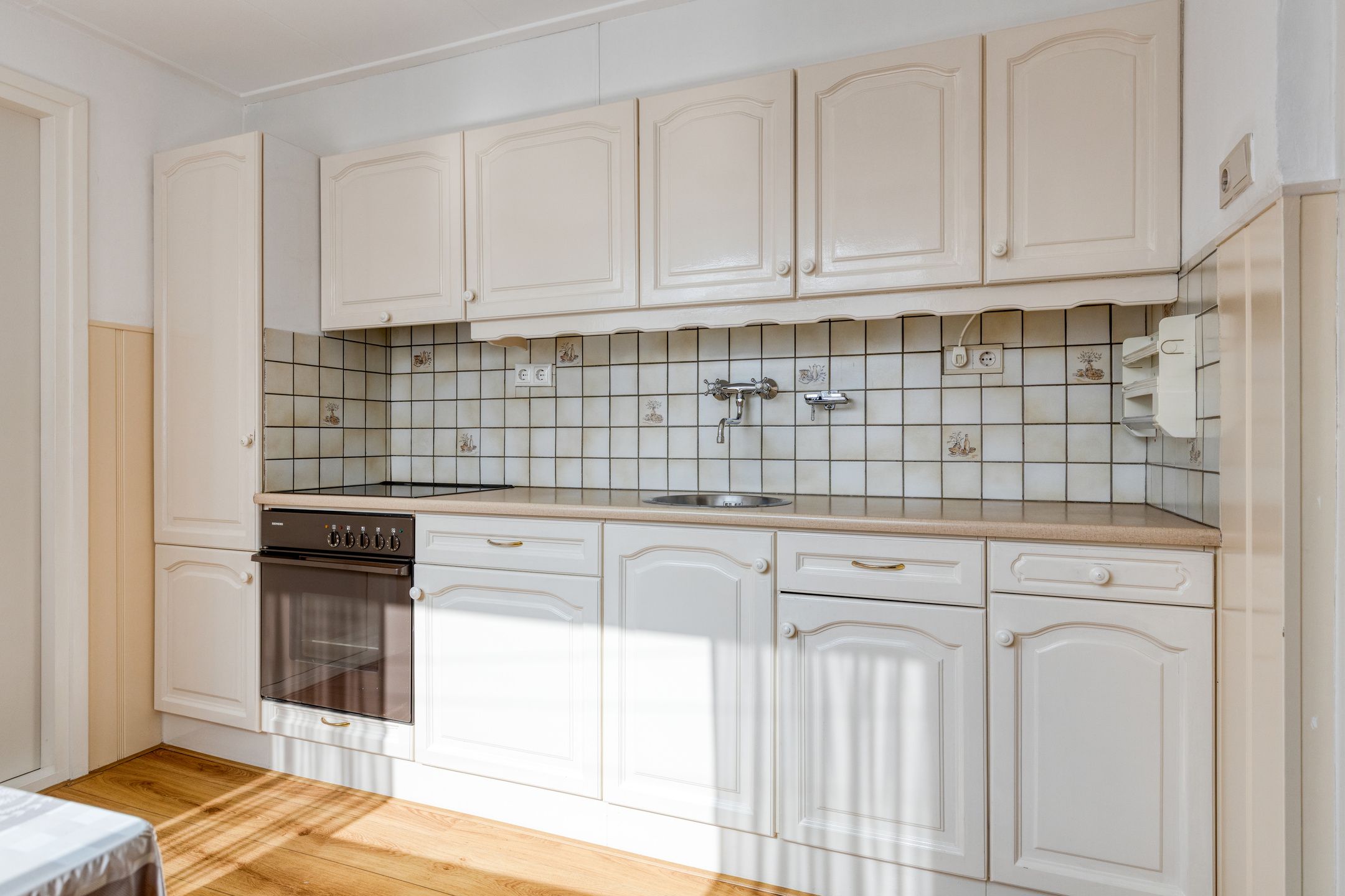 Affordable terraced house with 3 bedrooms and potential in Sint Philipsland — 17