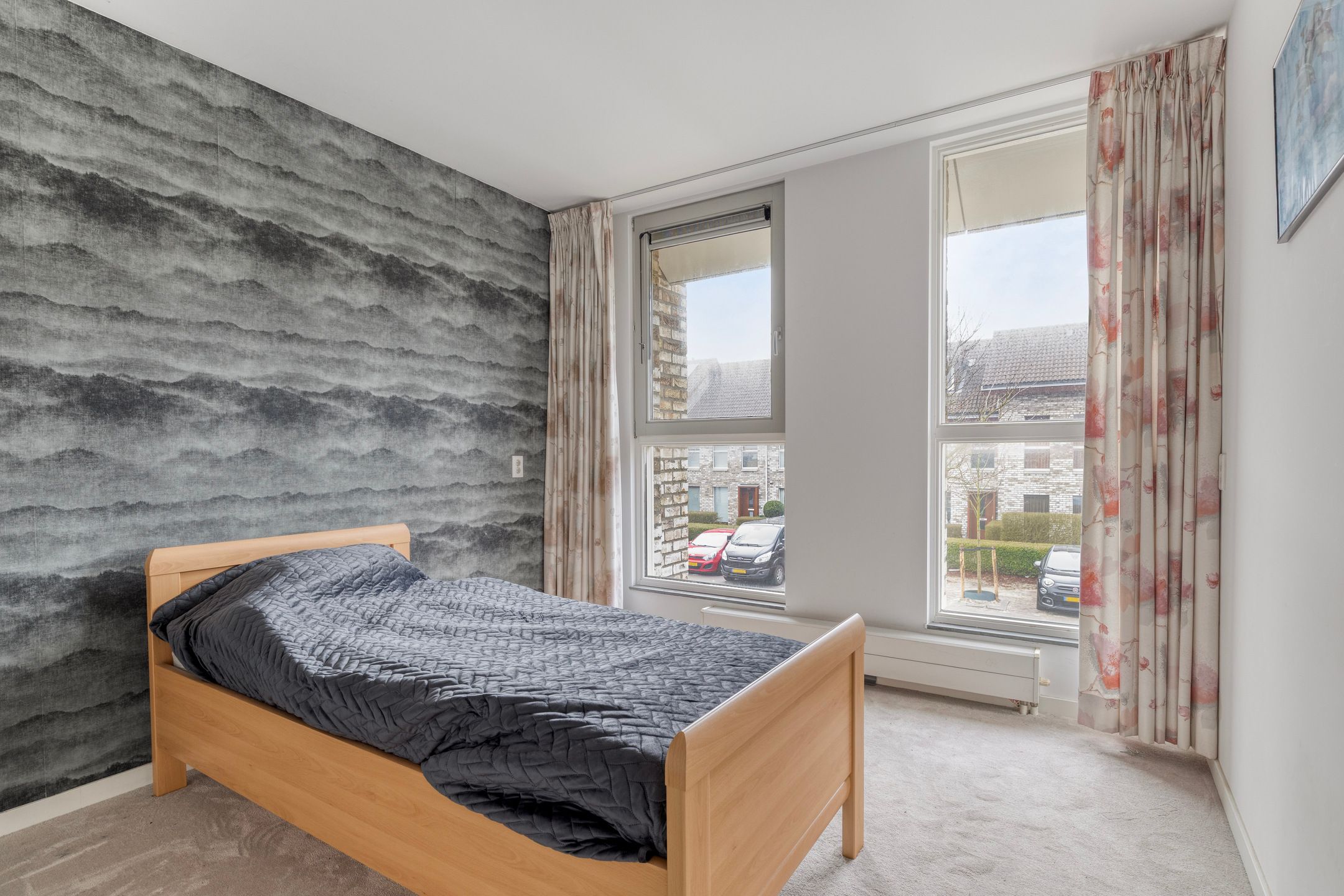 Modern and Luxurious Finished Residence with 122m² Living Space in Hoofddorp — 18