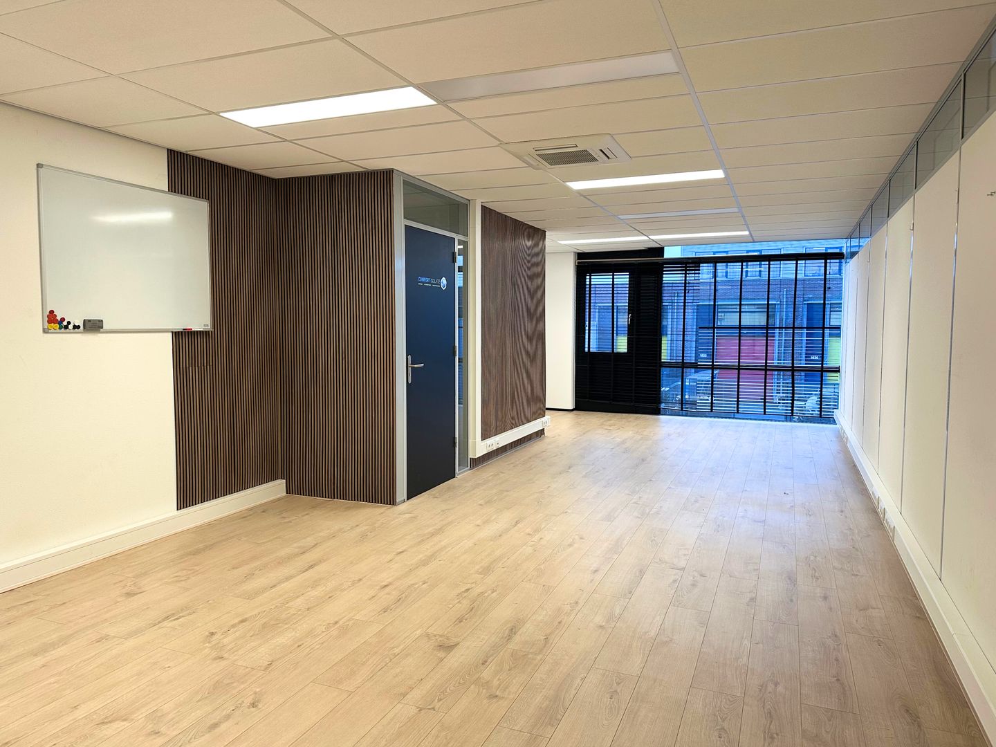 Bekijk foto 5 van De Trompet 1757