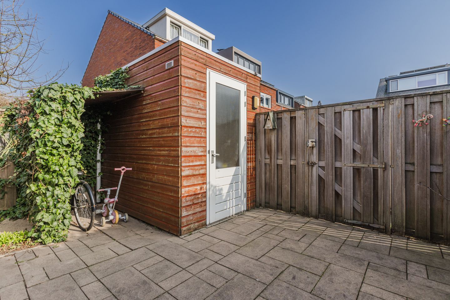 Photo 14 of Bakemastraat 93