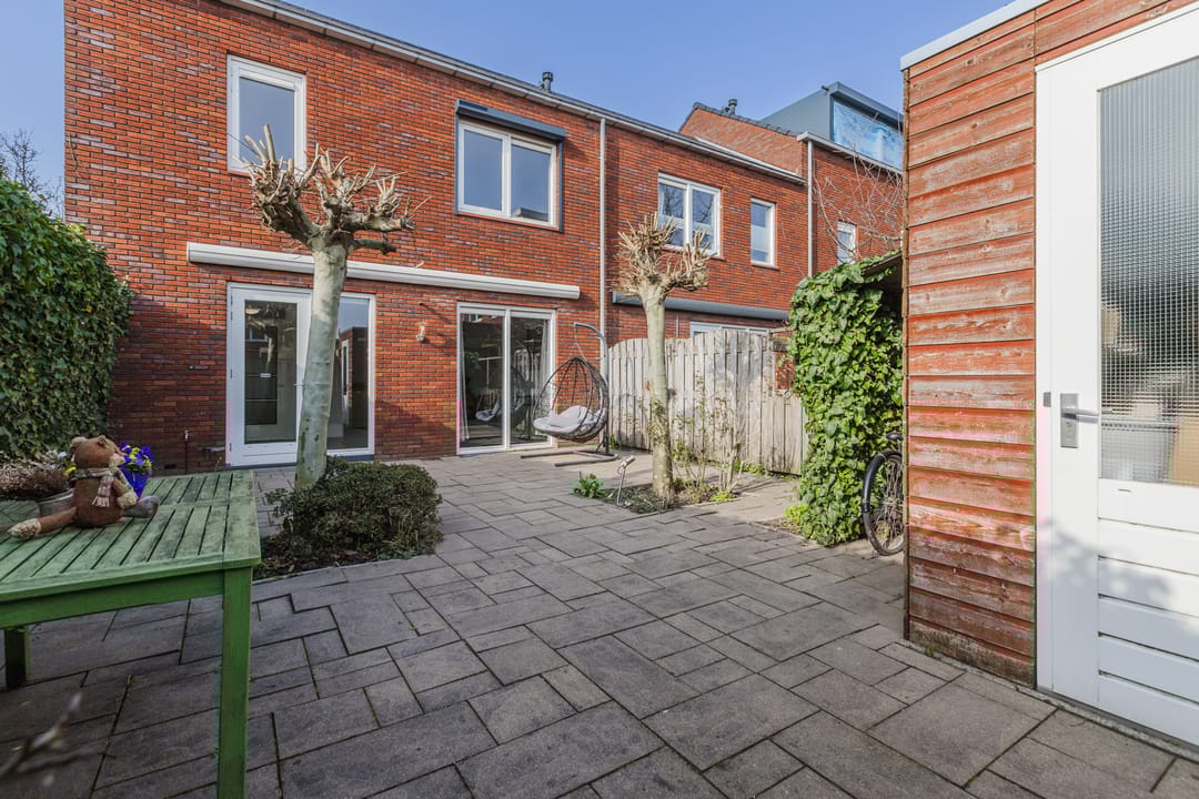 Photo 16 of Bakemastraat 93