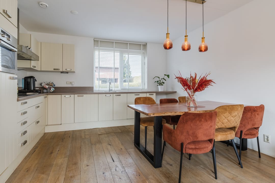 Photo 23 of Bakemastraat 93