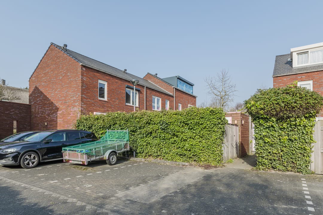 Photo 56 of Bakemastraat 93