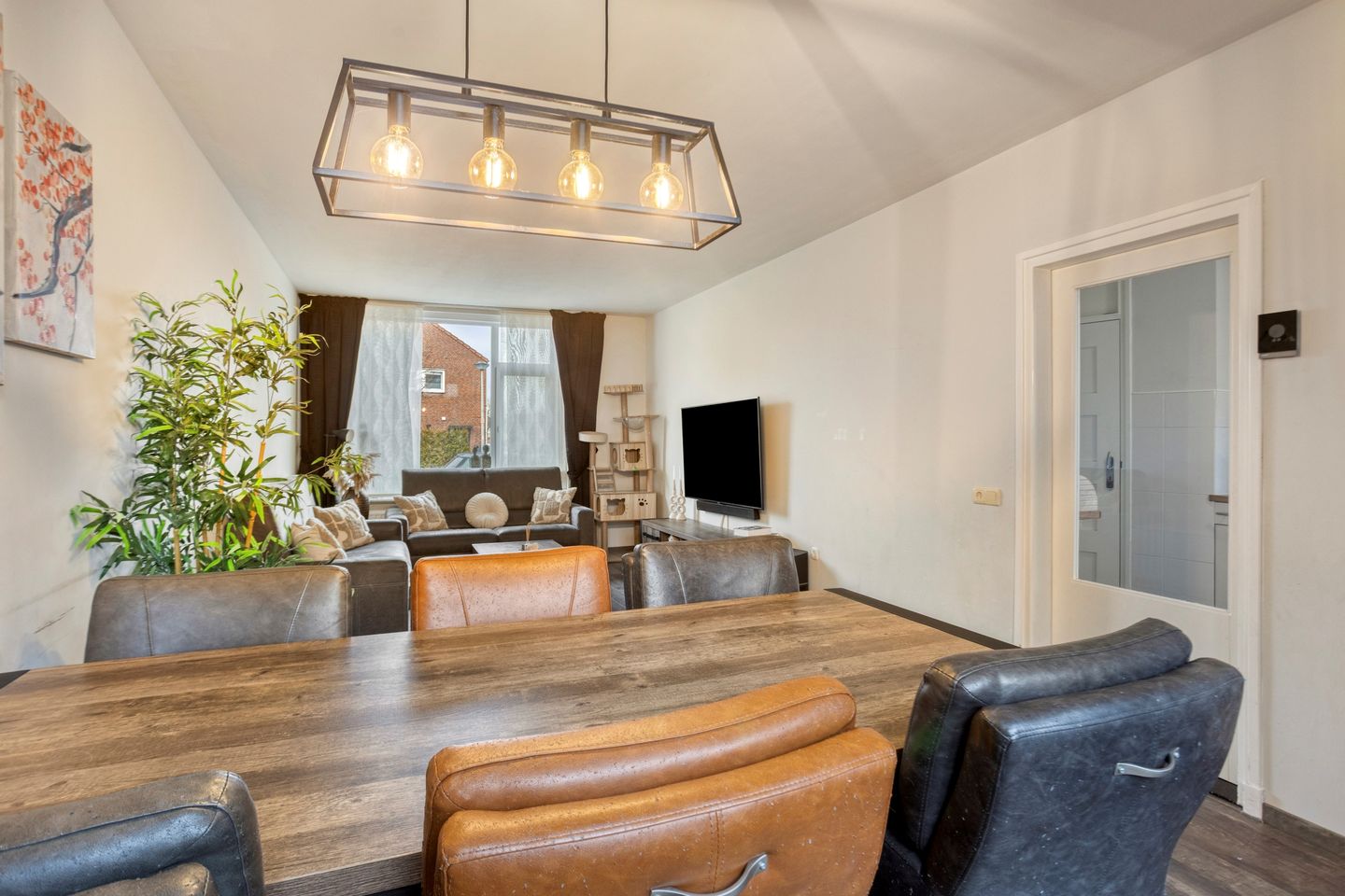 Photo 10 of Kruisweg 3