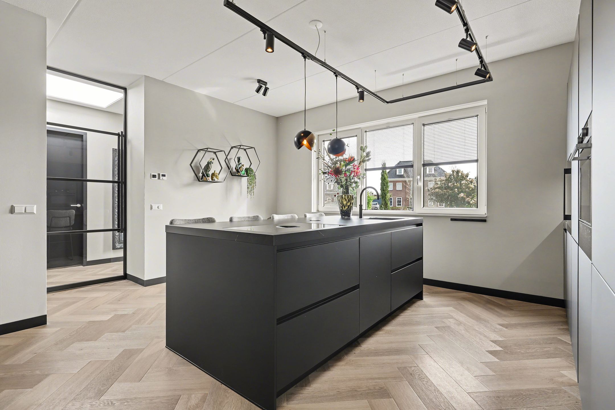 Foto 12 van Lijnbaan 11