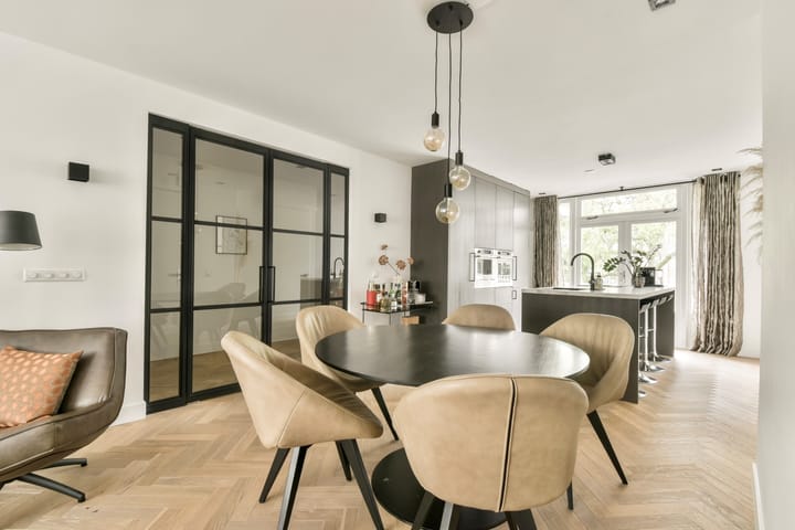 Roerstraat 16-2 main image