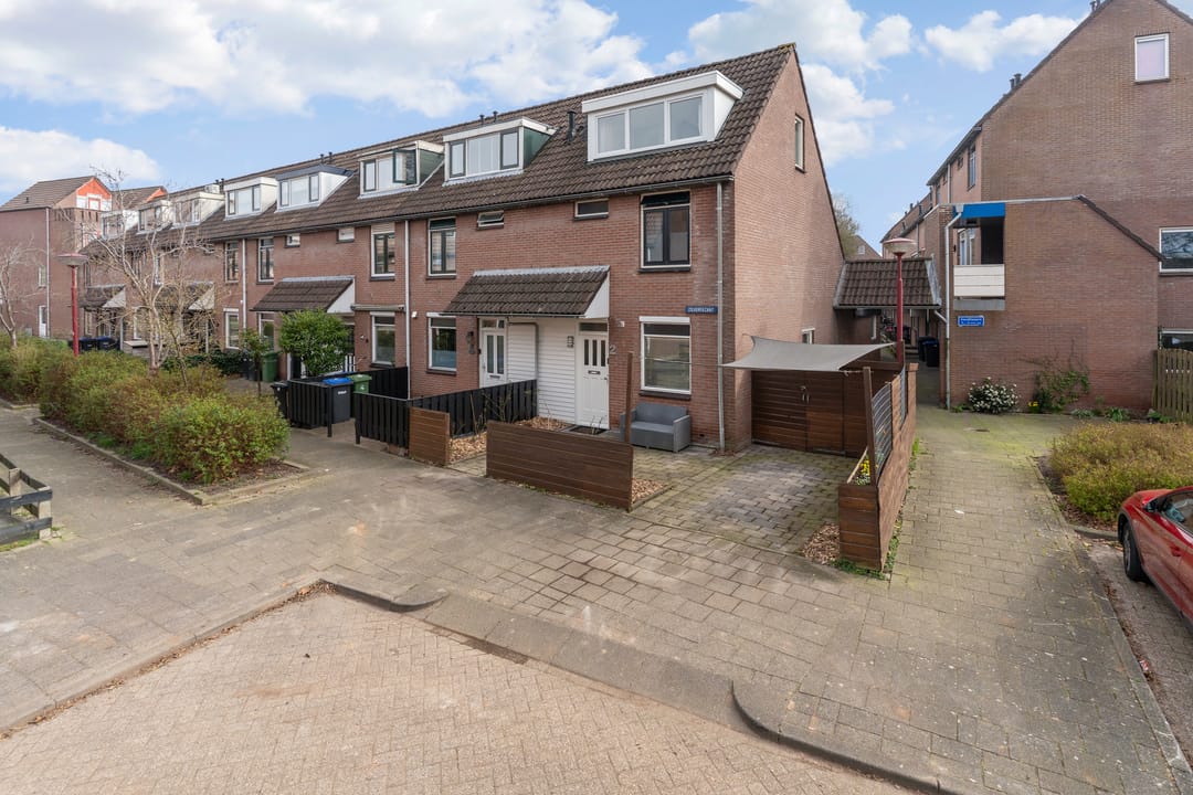 Foto 1 van Zilverfazant 2