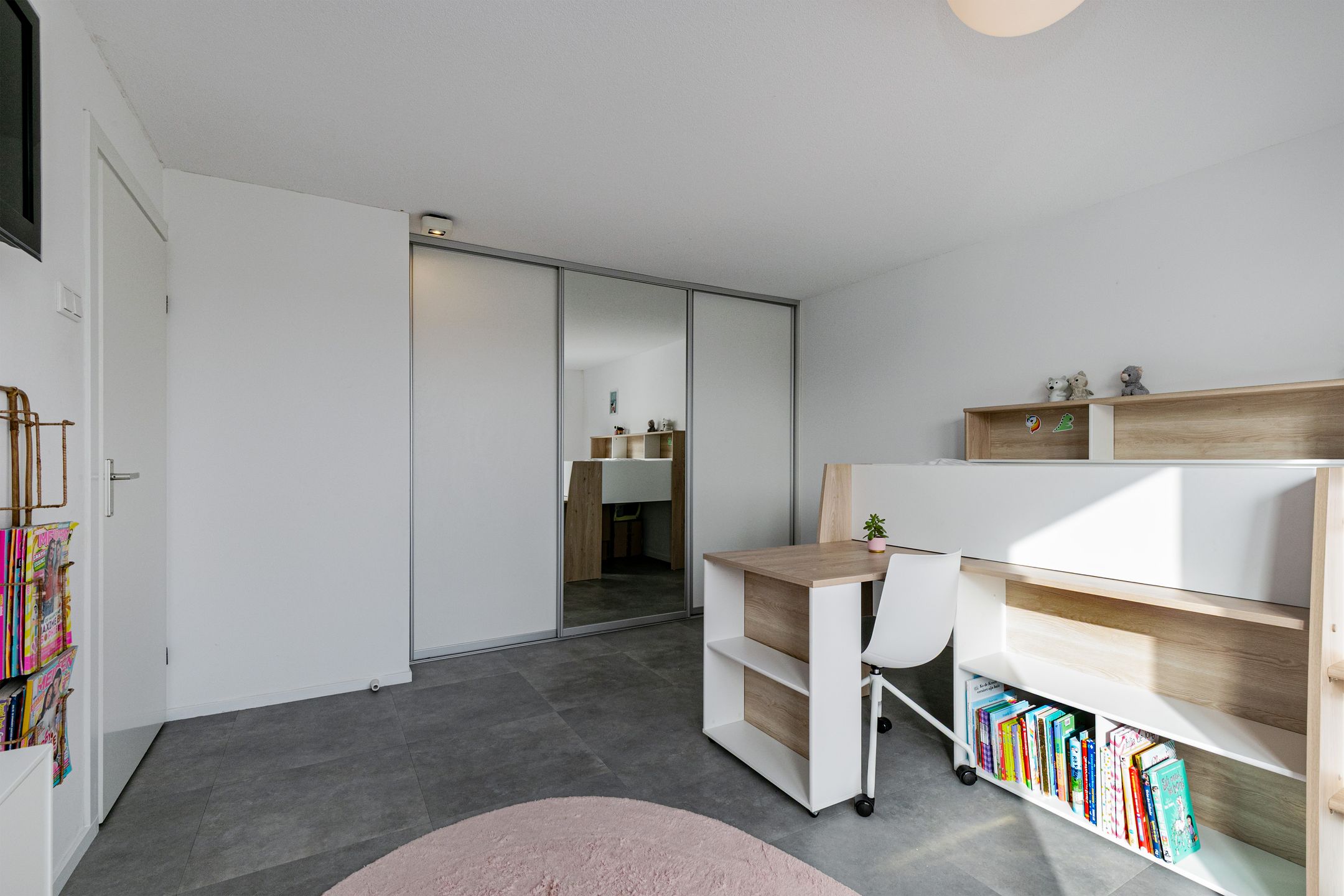 Foto 12 van Ridderspoor 47