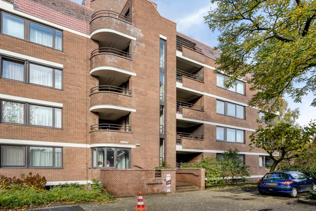 Foto 8 van J.W. Racerstraat 57