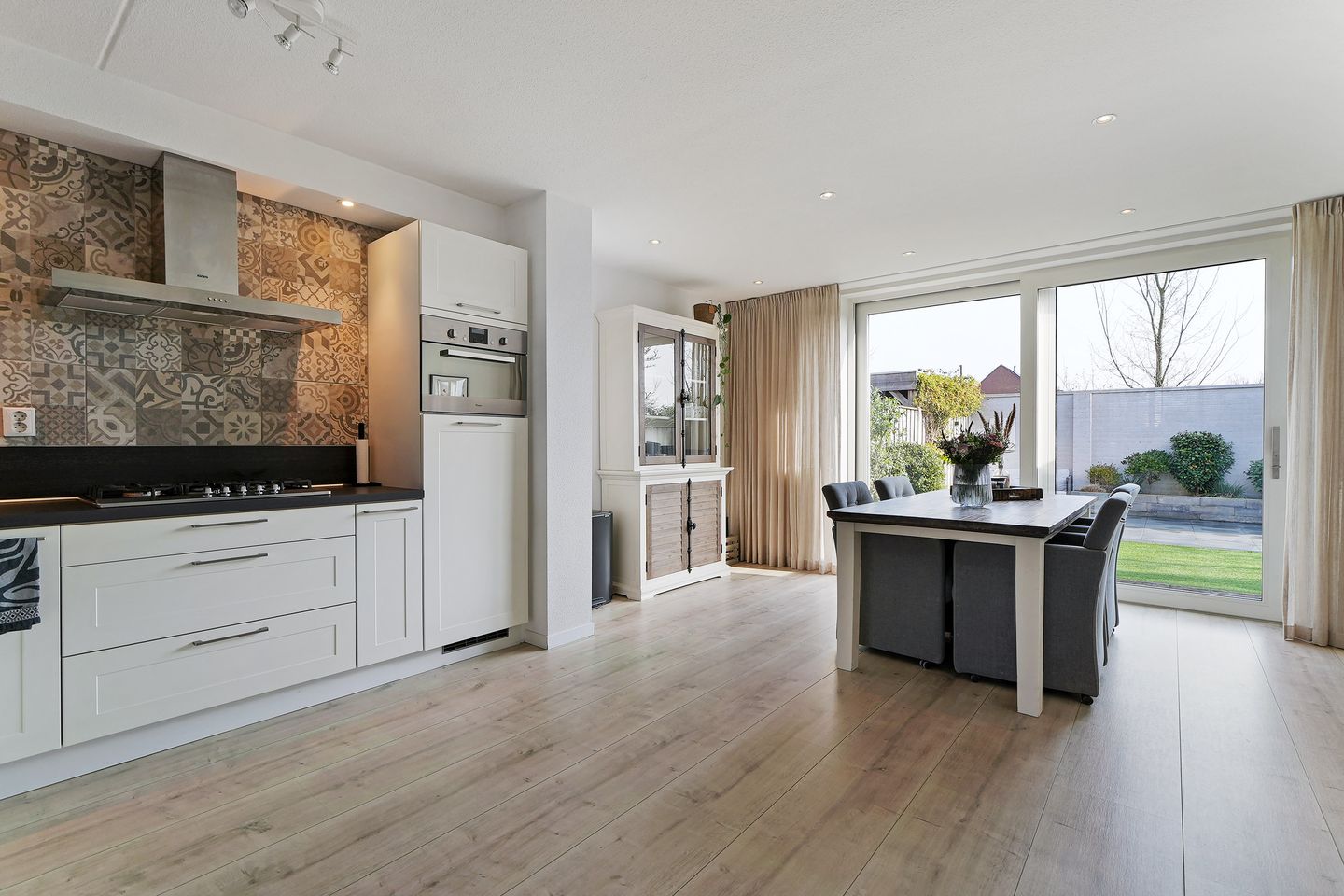 Foto 5 van Wilhelmina Druckerlaan 24