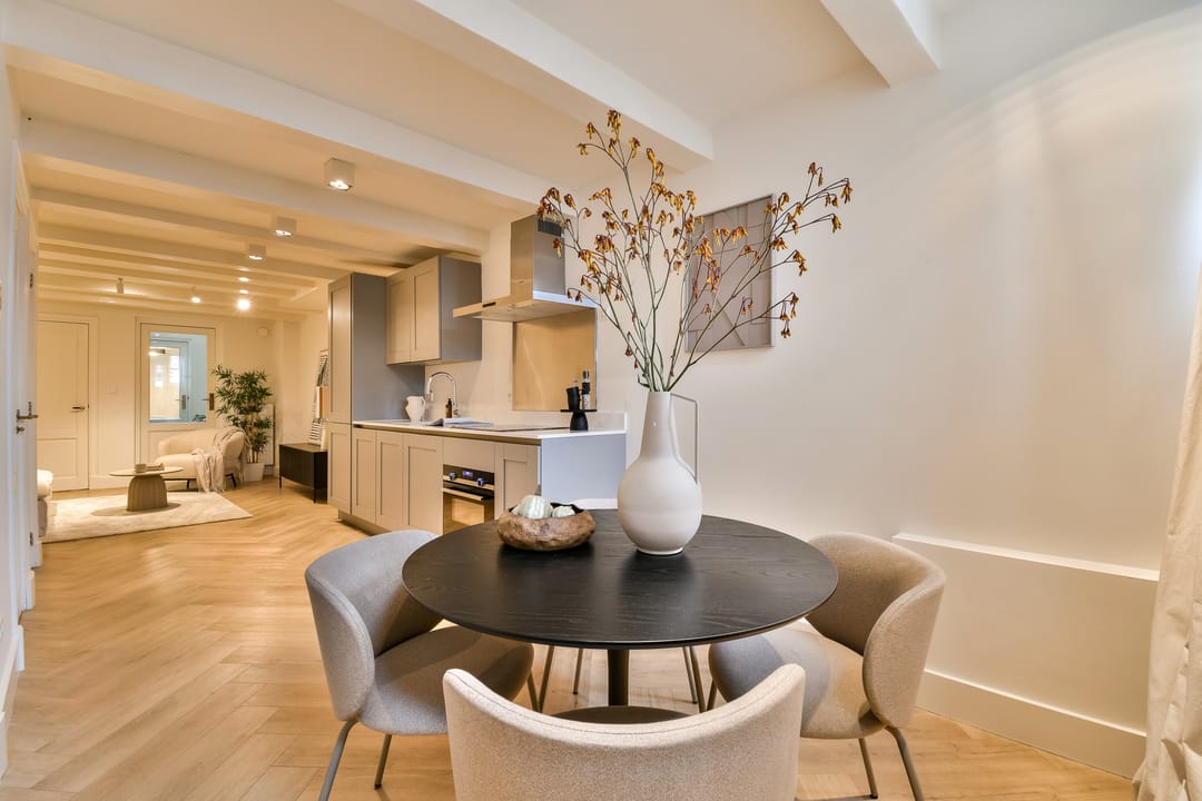 Photo 2 of Amstel 204-B