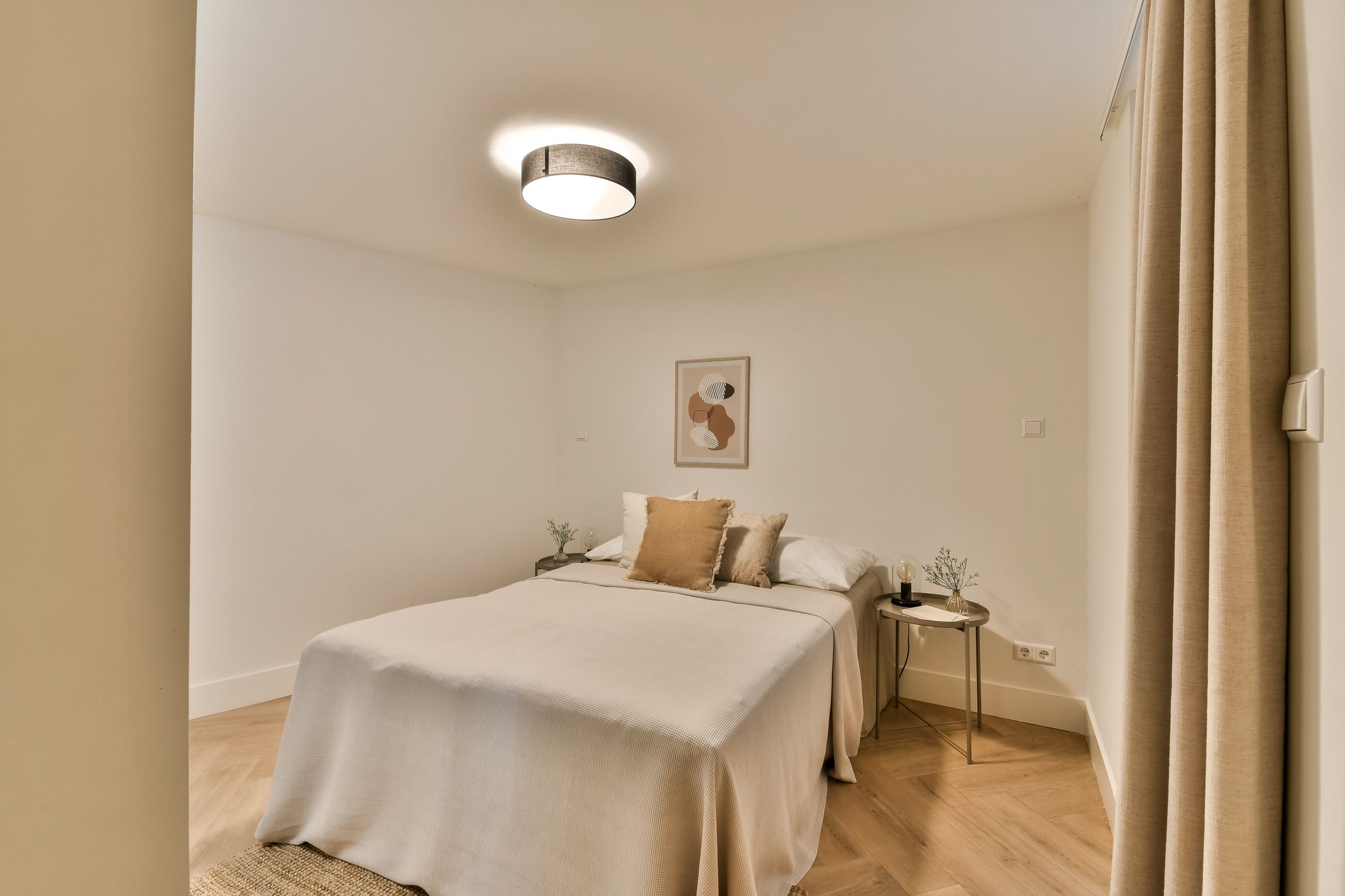 Photo 9 of Amstel 204-B