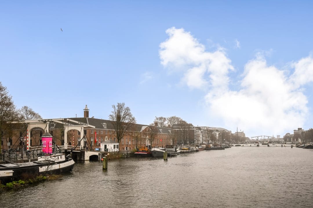 Photo 17 of Amstel 204-B