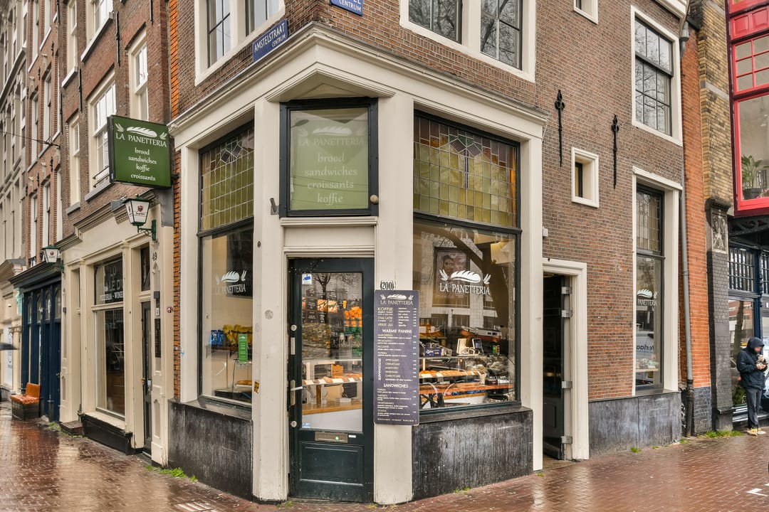 Photo 16 of Amstel 204-B