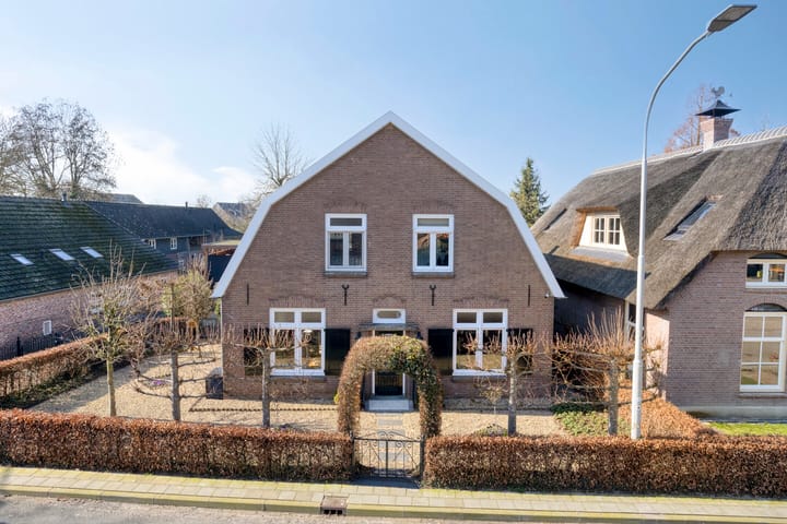 Photo 4 of Kerkstraat 3