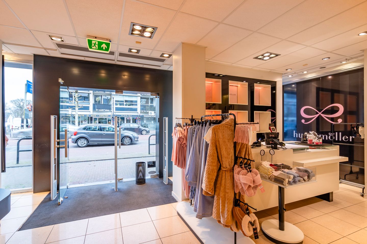 Bekijk foto 4 van van Weedestraat 59