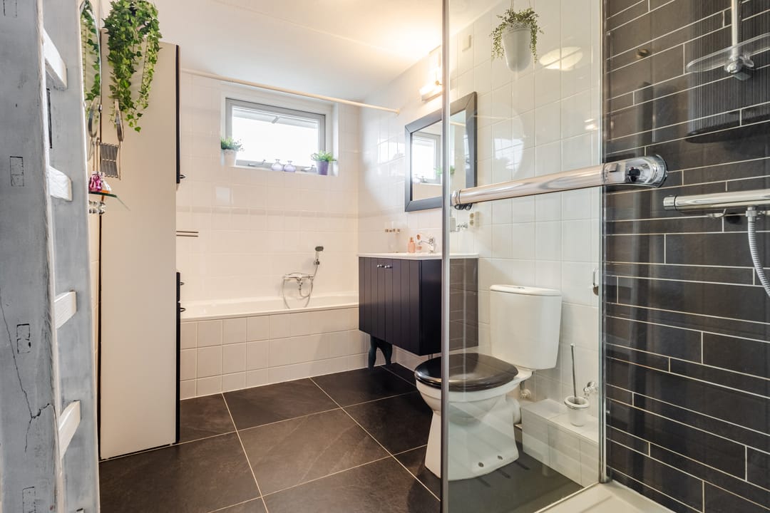 Photo 43 of Maaskantstraat 4