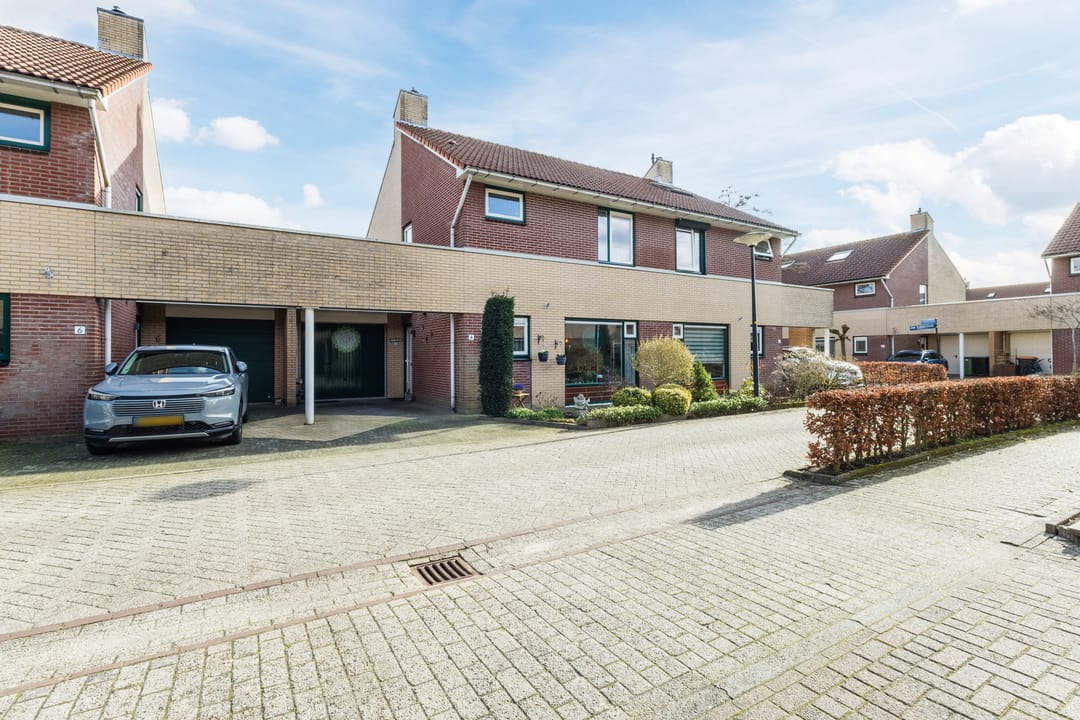Photo 2 of Maaskantstraat 4