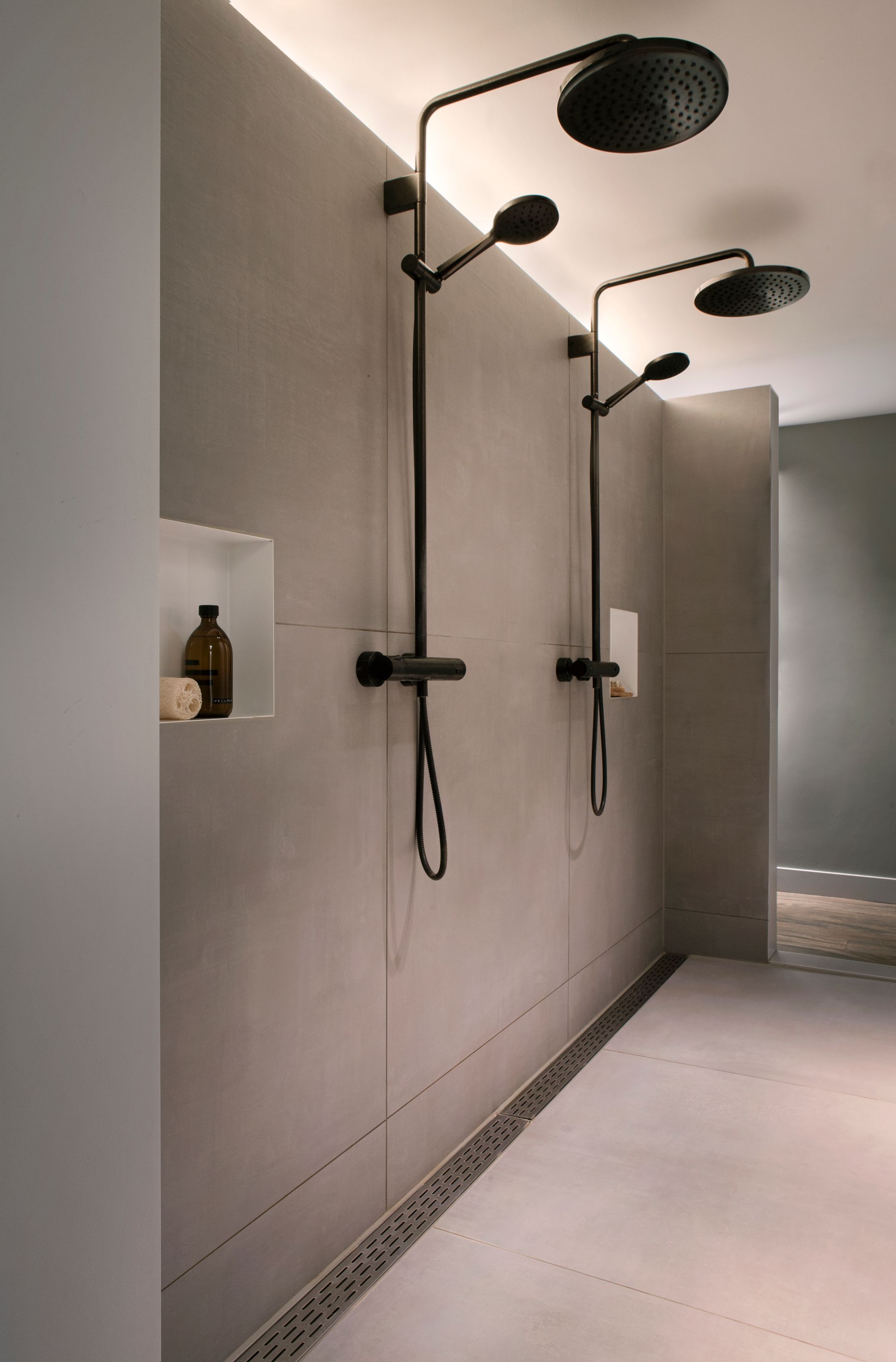 Luxurious Renovated Villa in Geldrop Designed by Remy Meijers — 24