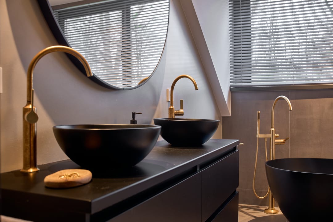 Luxurious Renovated Villa in Geldrop Designed by Remy Meijers — 32