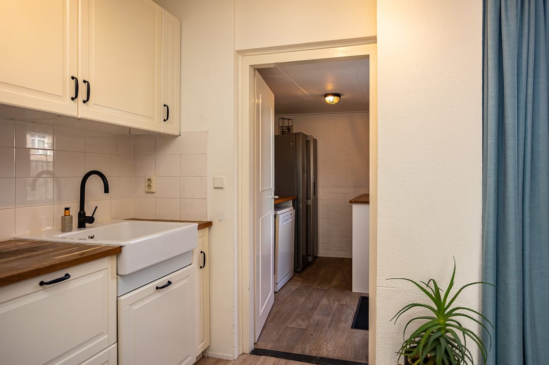 Photo 11 of Generaal Gavinstraat 229