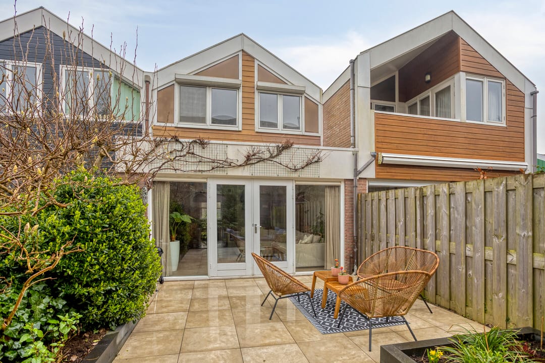 Charming Terraced House with Sunny Garden in Quiet 't Kalf — 16