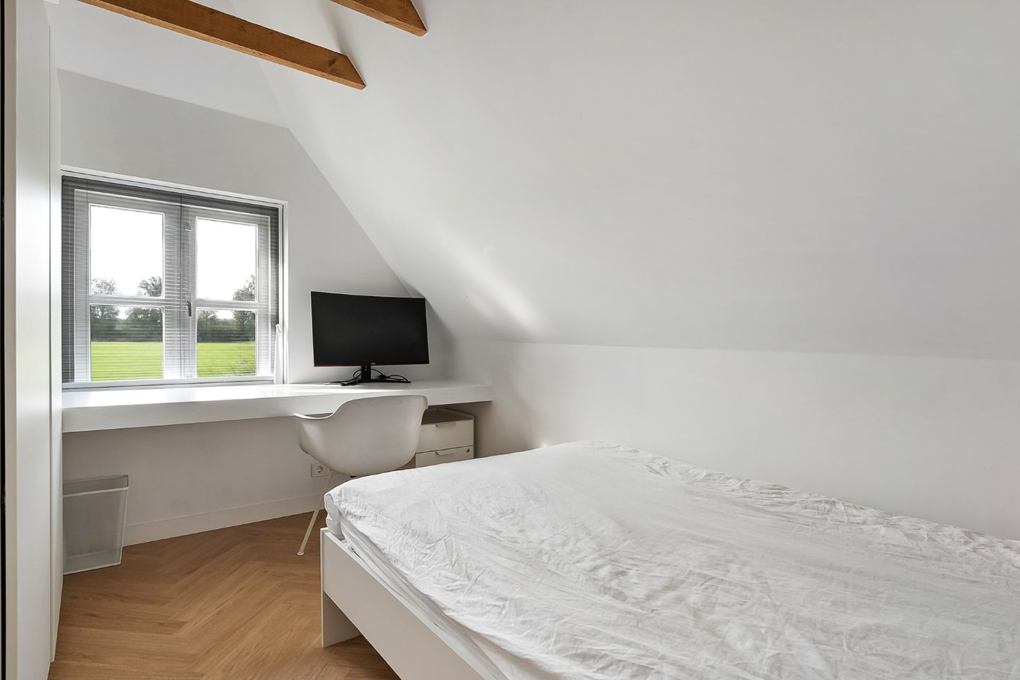 Photo 49 of Kikkerij 1