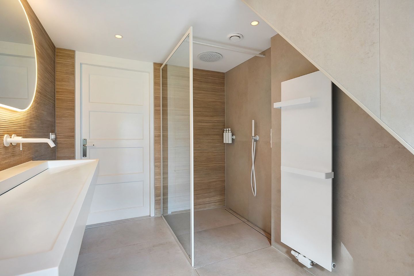 Photo 55 of Kikkerij 1