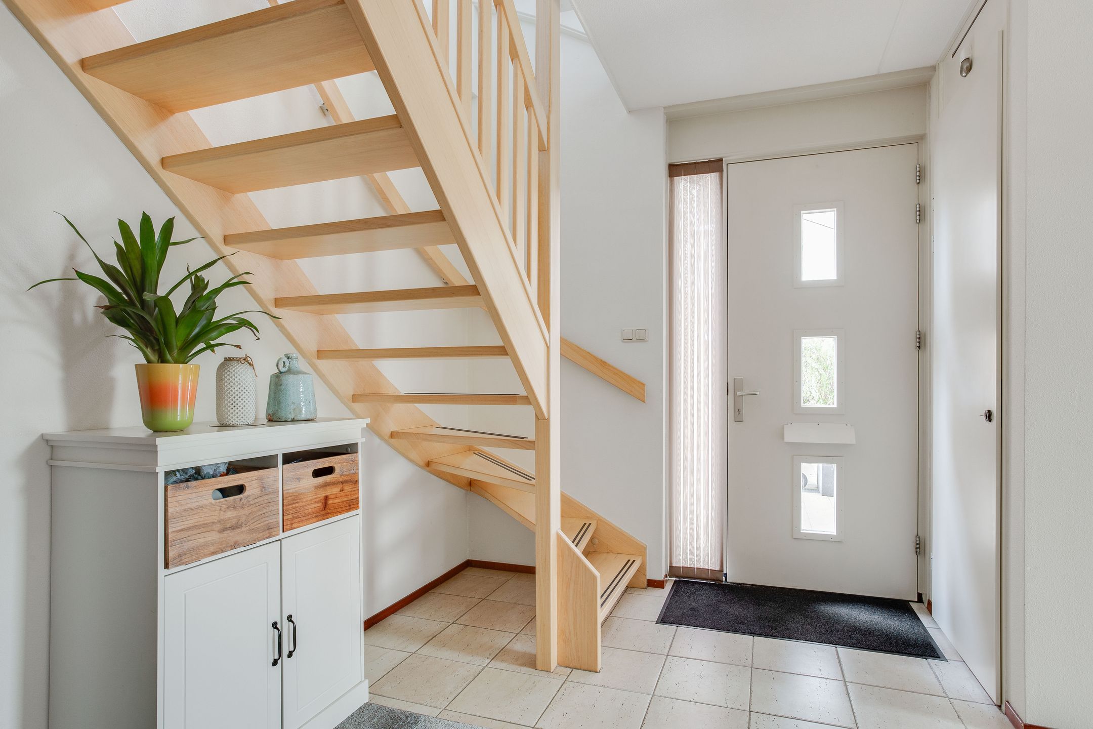 Photo 12 of Vogelwikke 16