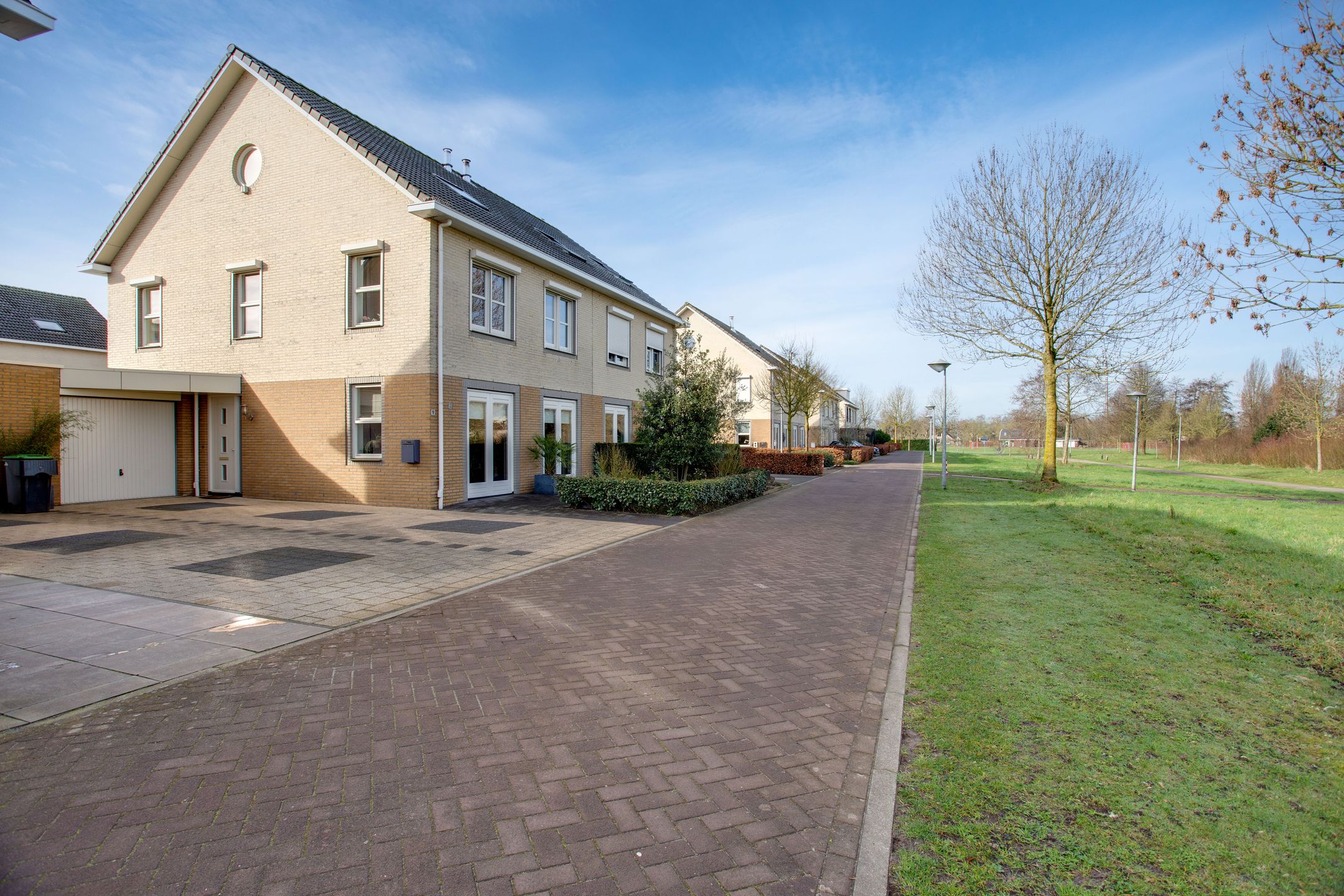 Photo 57 of Vogelwikke 16