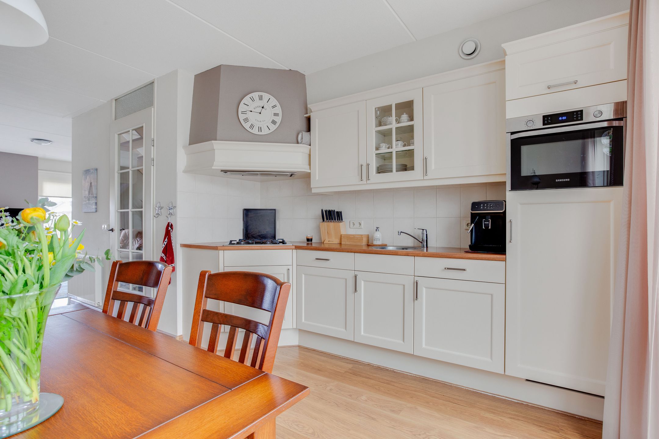 Photo 21 of Vogelwikke 16