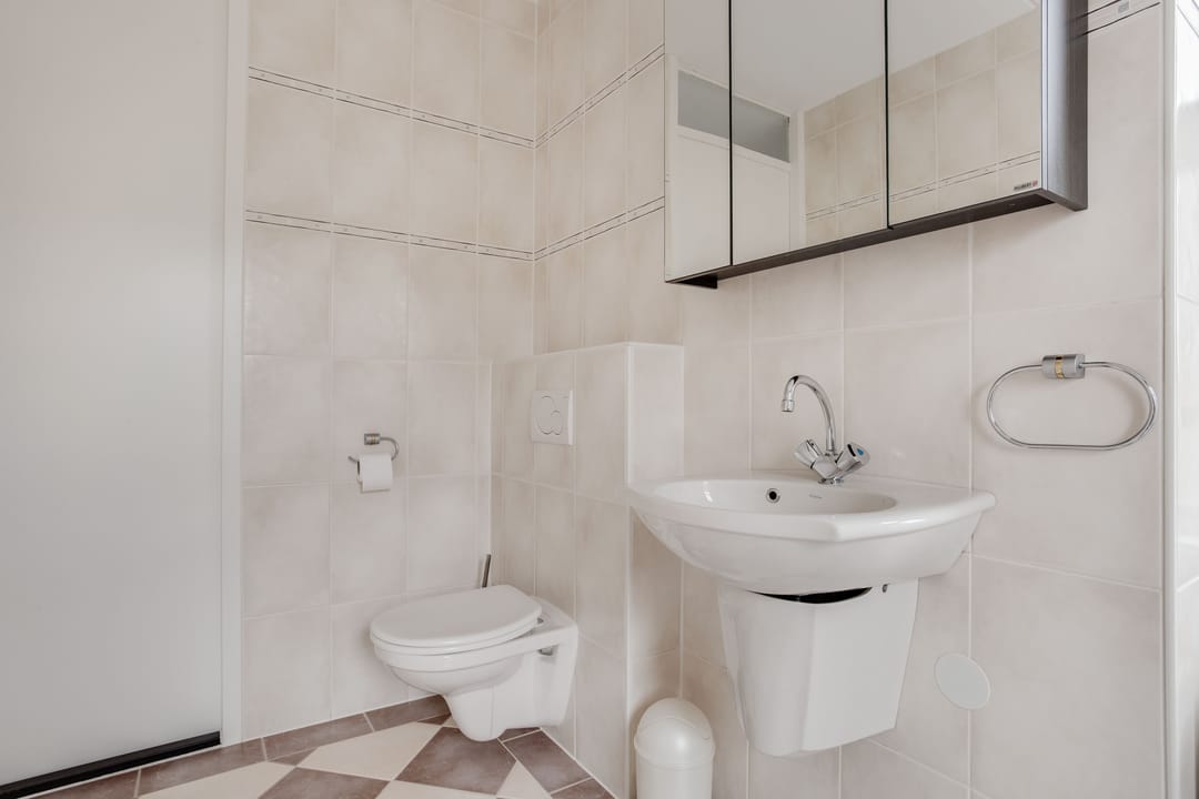 Photo 37 of Vogelwikke 16